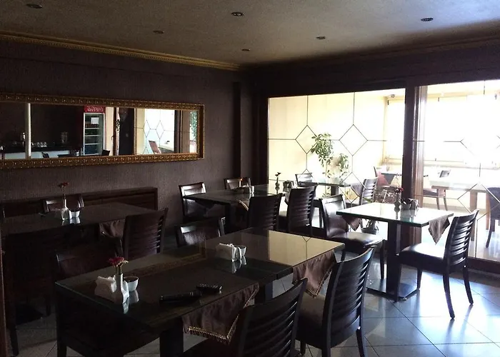 Berlitz ホテル 5*